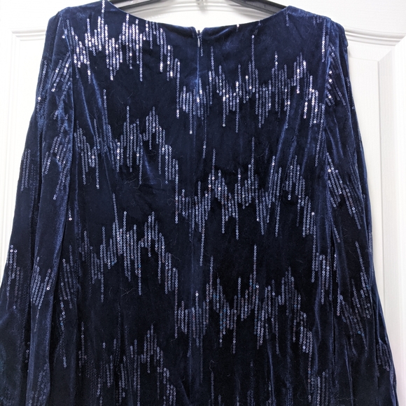 ELIZA J VELVET SHEATH PARTY with cold shoulder - Picture 6 of 9